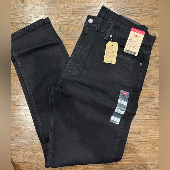 NWT Levi’s Men’s 512 Slim Taper Jeans 36x32 Black - Picture 1 of 6